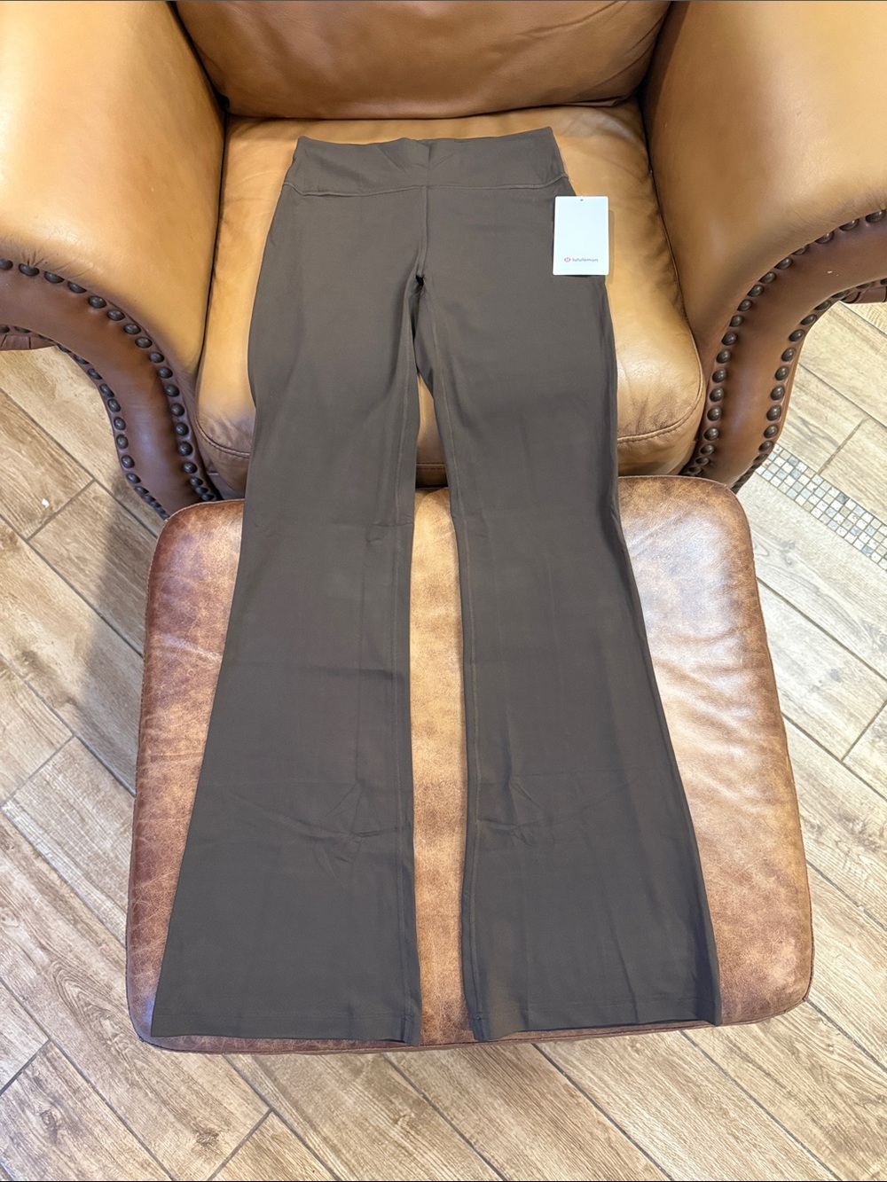 NWT Lululemon Groove Nulu High-Rise Flared Pant Sz 8 Regular Walnut Crunch Brown